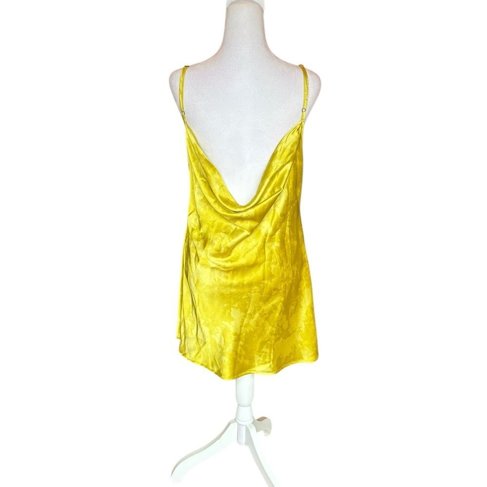 Urban Outfitters Bird Song Satin Mini Dress Dragon Embroidered Sequins 90s Large - Picture 4 of 15
